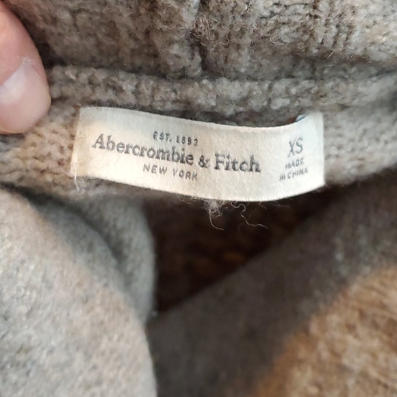 Abercrombie and Fitch Open Cardigan Sz. XS - Picture 3 of 3